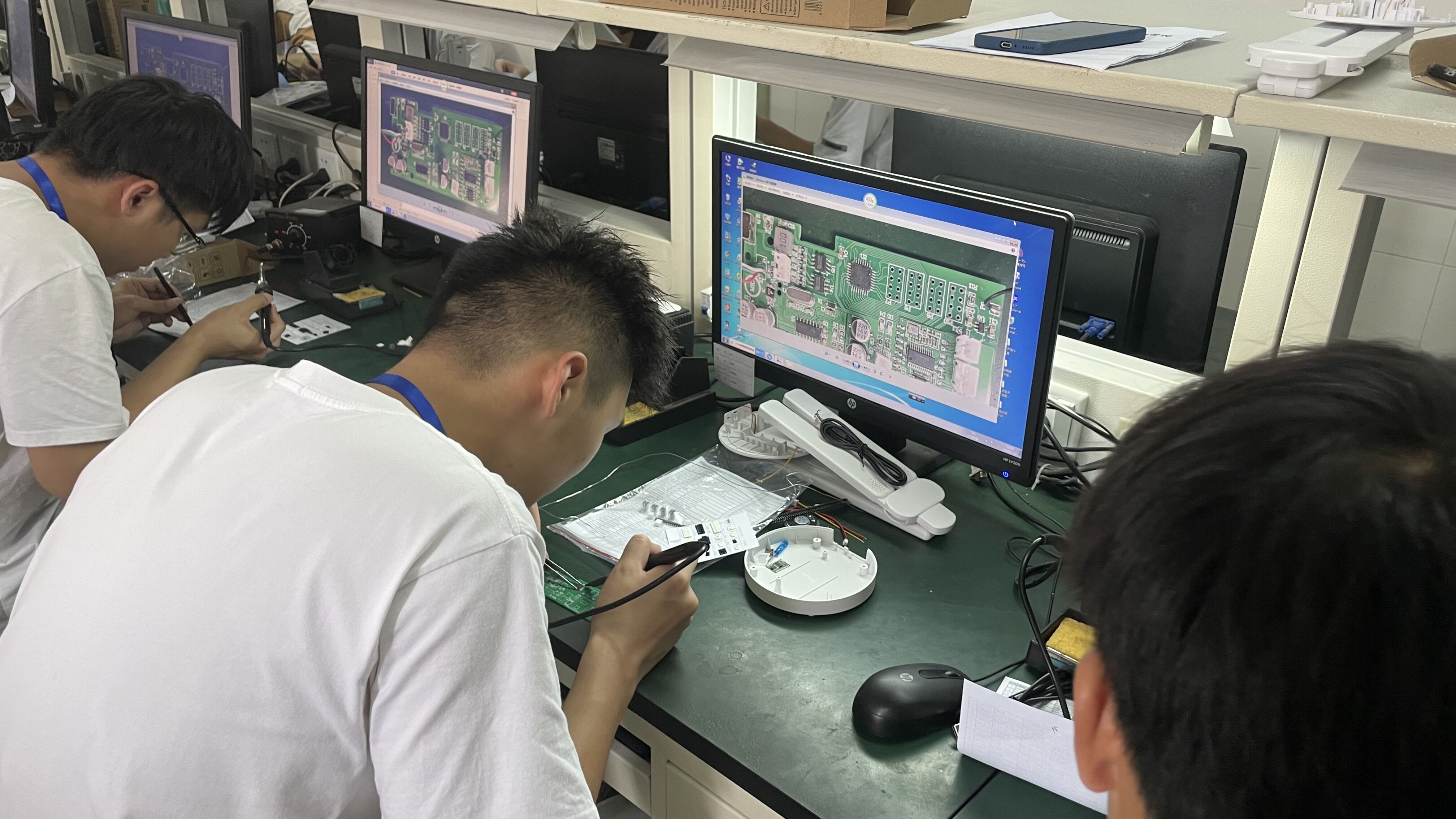电子工程学院成功举办“1+X”智能硬件应用开发(中级)职业技能等级认证考试
