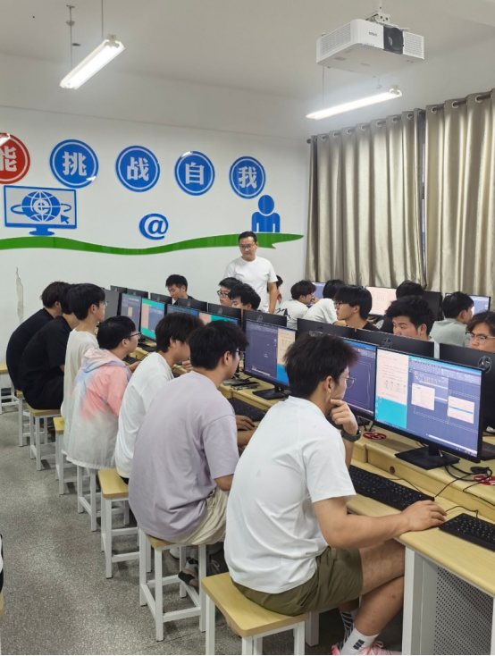 以赛促学&nbsp;以技赋能——机电工程...